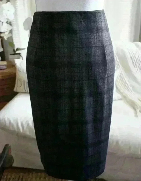 Philosophy Dresses & Skirts - Final markdown on this item. Price is FIRM! Philosophy Plaid Pencil Skirt